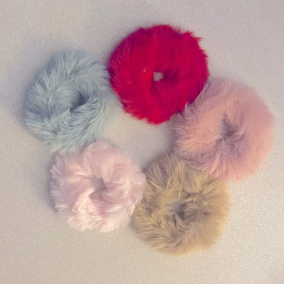Accessories - Colorful Fluffy Hair Scrunchies Set